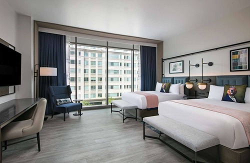North Capitol Street Hotel | City Getaway! Modern & Pet-friendly Accommodation Near National Gallery of Art