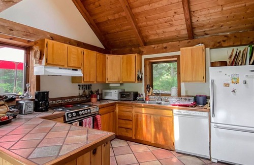 Cold Spring House | Cold Spring Getaway | Saltwater Pool & Views