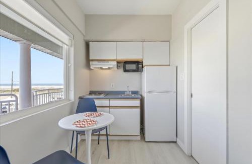 Wildwood Crest Hotel | Coliseum Ocean Resort