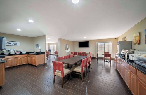 Red Bluff Hotel | Comfort Suites Red Bluff near I-5