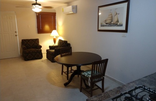 Los Mochis Apartment | Comfortable apartment in a very quiet and safe residential area.