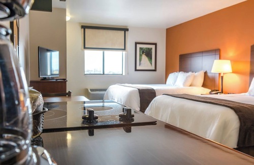 Monaca Hotel | Comfortable Space for Families – Easy Access to Attractions