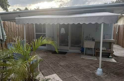 South Corals Apartment | Comfortable studio near Las Olas Beach and Lauderdale by the Sea Beach