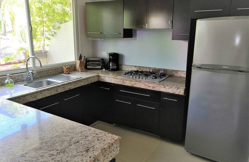 Gonzalo Guerrero Condo | Condo In Downtown of Playa del Carmen, four blocks to the 5th