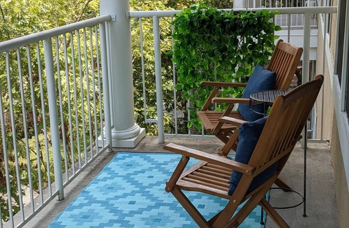 Haile Plantation Condo | Contemporary Vacation Sabbatical Home in Haile