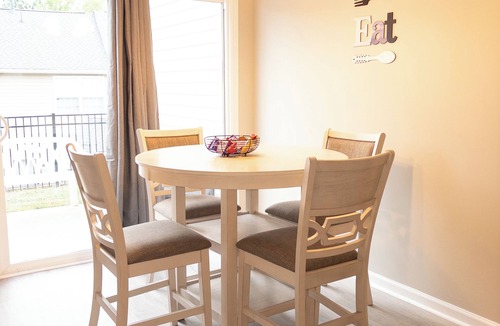 Northeast Raleigh House | Convenient Charming Townhouse