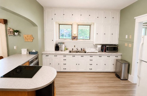 Alpha Cottage | Cornerstone Cottage in Waucoma