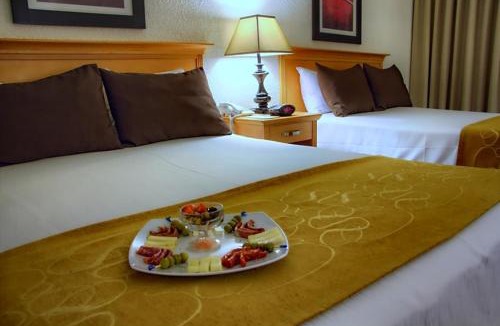 Ensenada Hostel | Corona Hotel & Spa