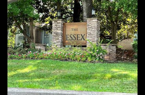 Charlotte Condo | Cotswald-Southpark condo