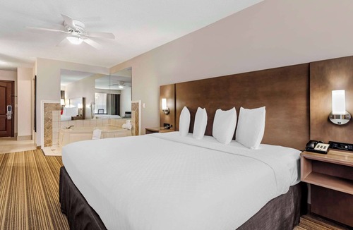 Parole Hotel | Country Inn & Suites by Radisson, Annapolis, MD