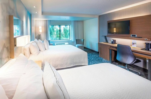St. Augustine Beach Hotel | Courtyard by Marriott St. Augustine Beach