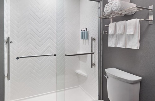 Atlanta Hotel | Courtyard by Marriott Atlanta Dunwoody