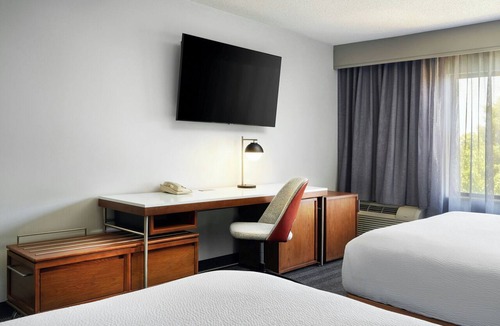 Longmont Hotel | Courtyard by Marriott Boulder Longmont