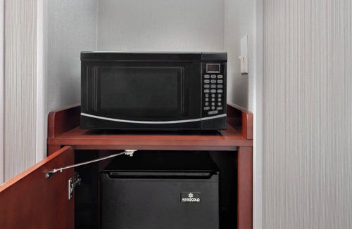 Northeast Raleigh Hotel | Courtyard by Marriott Raleigh North