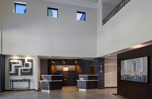 Southeastern Sacramento Hotel | Courtyard by Marriott Sacramento Midtown