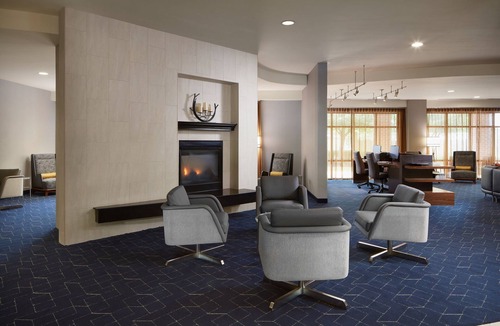 Winchester Hotel | Courtyard by Marriott Winchester