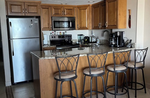 Winthrop Holding Condo | Cozy 1-bedroom condo with AC, WiFi, and Pool in Daytona Beach Shores, Florida.