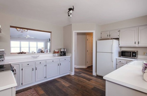 Roaring Gap Condo | Cozy 2-bedroom condo with stunning mountain and sunset views in Roaring Gap, NC.