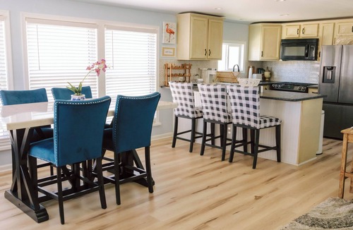 Bowers Beach Cottage | Cozy 2-bedroom, Dog friendly cottage in Bowers Beach - Steps From the Sand!