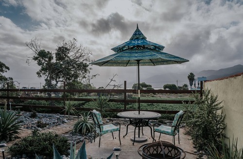 Lengueta Arenosa Apartment | Cozy casita right beside the beach! La Casita at Casa De Flor