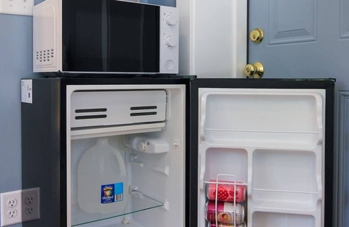 South Hill House | Cozy Private Studio | Near Cornell & Downtown