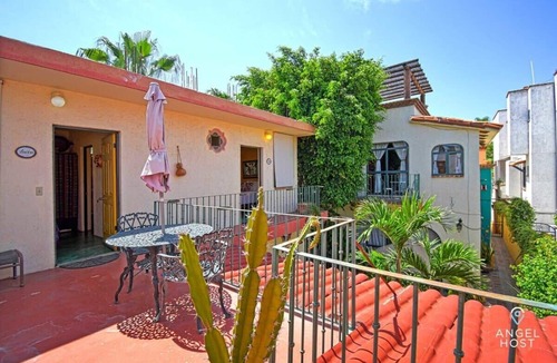 La Paz Apartment | Cozy stay w/Garden Patio, 1 block to Malecón/Beach