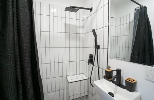 Duluth Apartment | Cozy studio in lovely Duluth with WiFi, AC