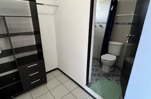 Santa Lucia del Camino House | Cuarto Planta Alta con wifi y baño privado, Santa Lucia del Camino