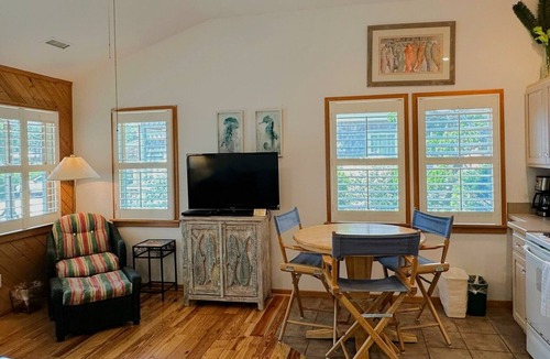 Ocracoke Villa | CV3A: South Point A
