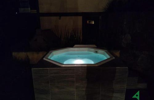 Otumba Apartment | Deluxe Cabin Located in the Woods with Private Jacuzzi - Valle 2