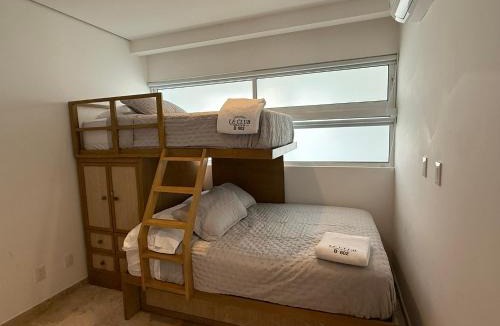 Costa Azul Apartment | Departamento de 4 recámaras con vista al mar