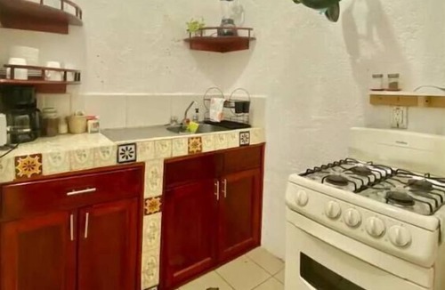 Calzada Madero House | Departamento Huzares" wifi 100 Mbps.