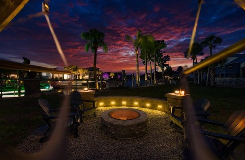 Spring Hill House | Direct Gulf Access | Heated Pool | 45’ Dock + Fire Pit