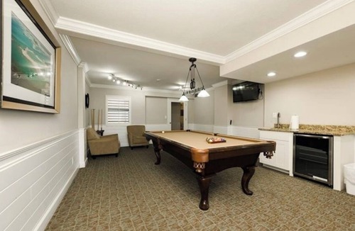 Light House Shores Condo | Direct Ocean Front Condo steps away from the Beach!