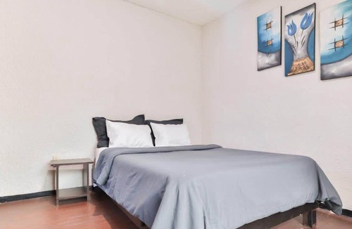 Colonia Roma Bed & Breakfast | Discover La Roma from Your Private Retreat