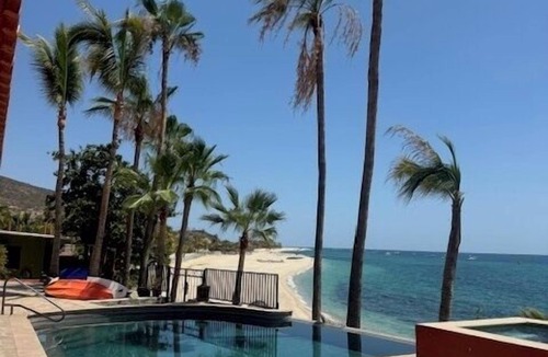 Buenavista Apartment | Don Julio Ocean view poolside room