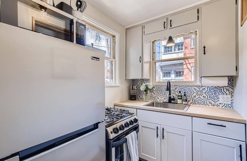 Capitol Hill Apartment | Downing by Modern Midstay/3Blks to Cheesman! #D1
