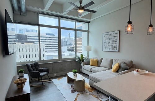 SoNo Apartment | Downtown ATL Loft