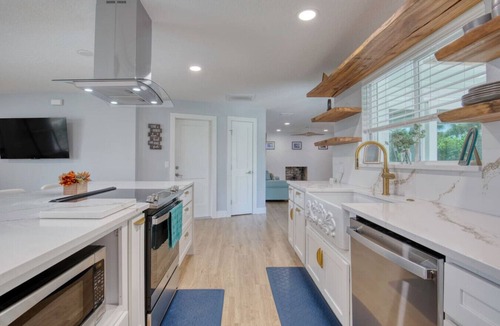Ponce Inlet House | Drift and Dune Beach, Pet Friendly, Steps to Beach