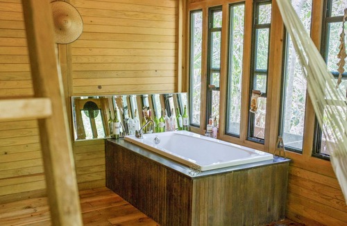 Leona Vicario Cabin | Eco friendly cabin & jacuzzi | Ruta de los Cenotes