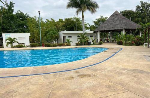Lazaro Cardenas Apartment | Ejecutiva Frac privado Nueva alberca 50MB Factura