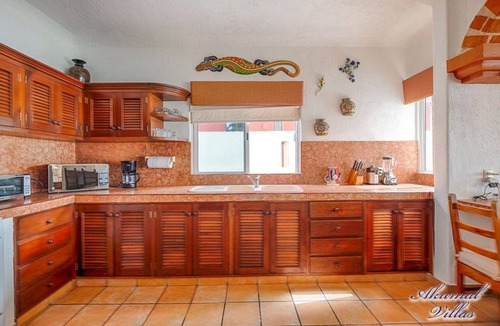 Akumal Villa | Enjoy Glorious Villa Margarita, right on the ocean, Jade Bay Akumal.