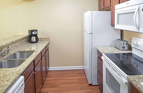Berkeley Hotel | Ensuring a Very Comfortable Stay! 3 Convenient Rooms w/Kitchen, Free Parking, Pool