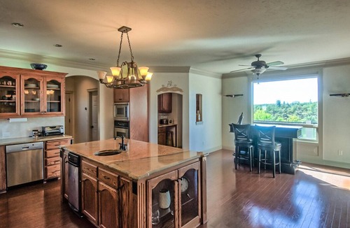 Redding House | Executive Retreat Home.