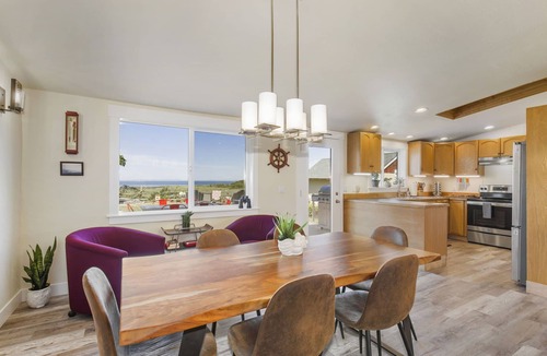 Sequim House | Experience Sequim Charm & Amazing Lighthouse Views, by the Olympic National Park
