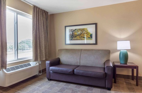 Monmouth Junction Hotel | Extended Stay America Suites Princeton South Brunswick