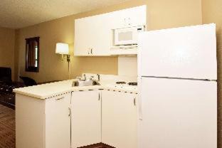 Rochester Hotel | Extended Stay America Suites - Rochester - North