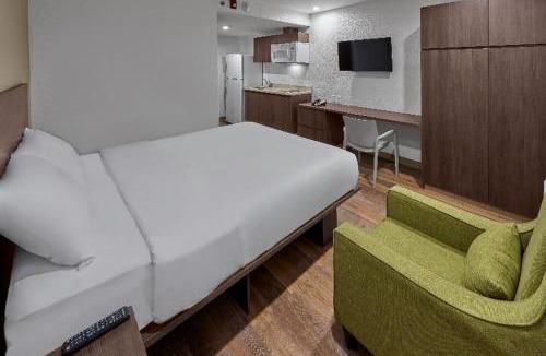 Mexicali Apartment | Extended Suites Mexicali Catavina