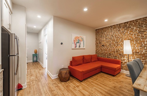 Stanton Park Apartment | Fabulous 2-Bedroom Apartment in Capitol Hill