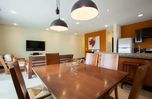 Playa del Carmen Apartment | Fabulous condo steps from the beach and 5th Ave, rooftop pool